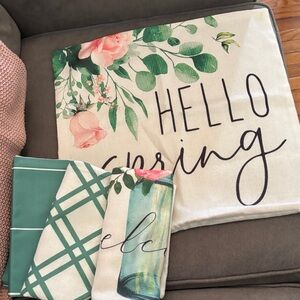 Set of 4 Decorative Pillow Covers.  20x20